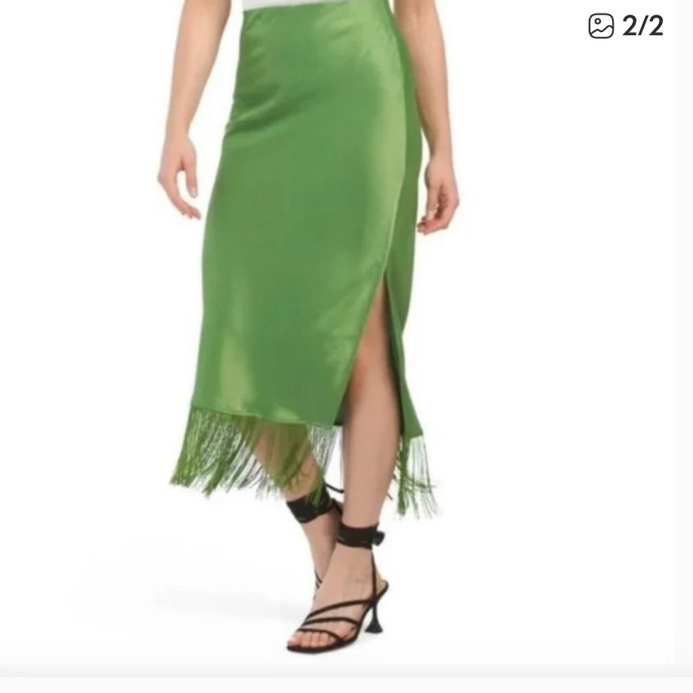 Fun Green Skirt with Fringe and side slit. NWT  size S